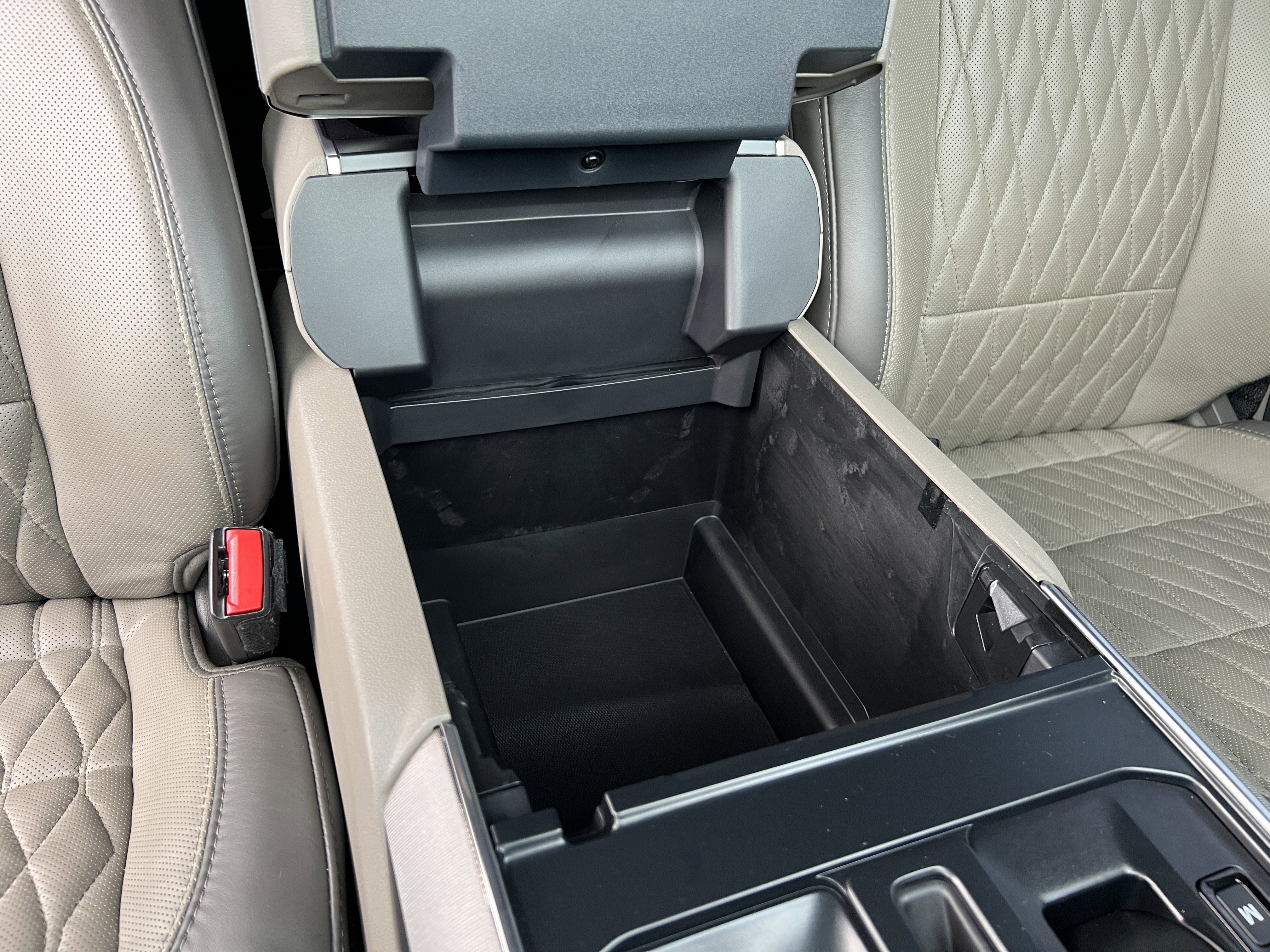 Used 2024 Ford F150 Platinum w/ Equipment Group 703A Plus image 23