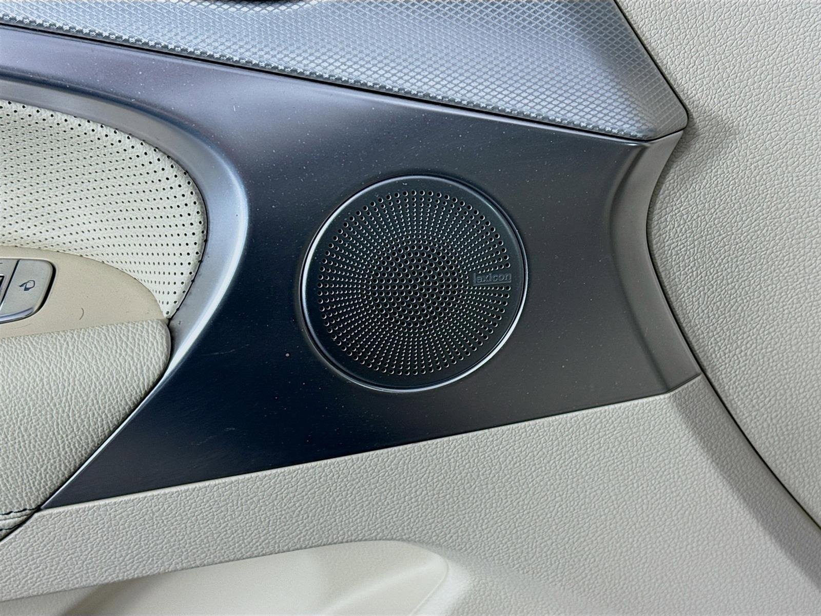 Used 2026 Genesis G70 2.5T Prestige image 21
