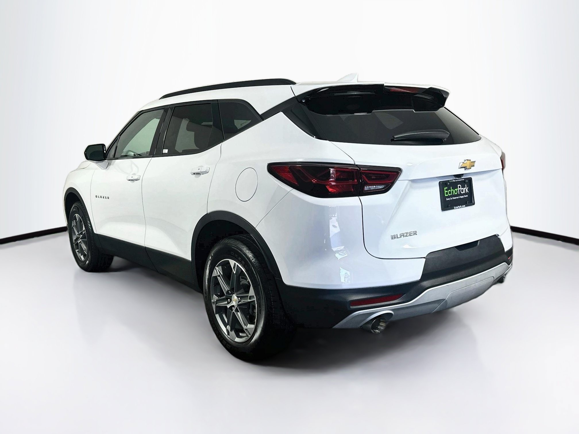 Used 2023 Chevrolet Blazer LT w/ Convenience Package FWD image 5