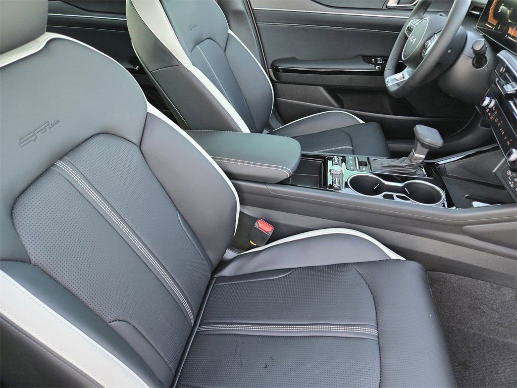 New 2026 Kia K5 GT-Line image 10