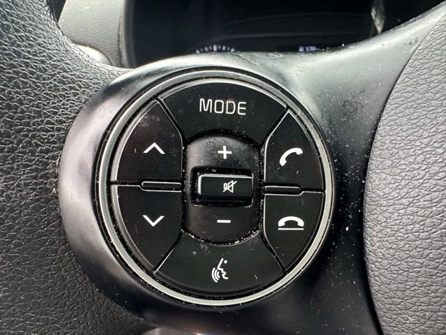 Used 2022 Kia Soul LX FWD image 17