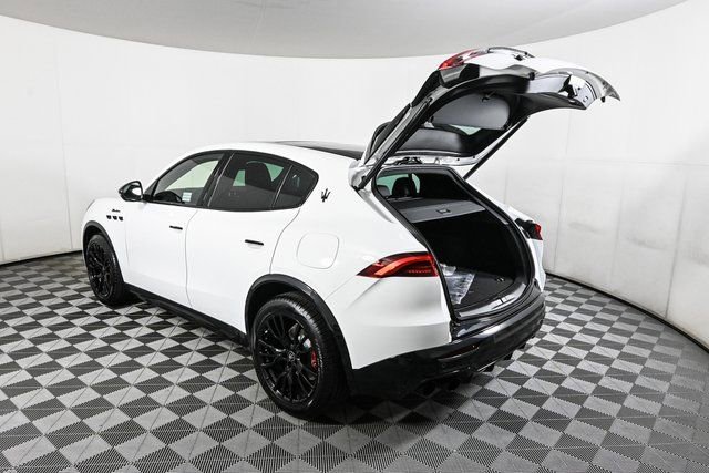 New 2025 Maserati Grecale Folgore AWD/4WD image 34