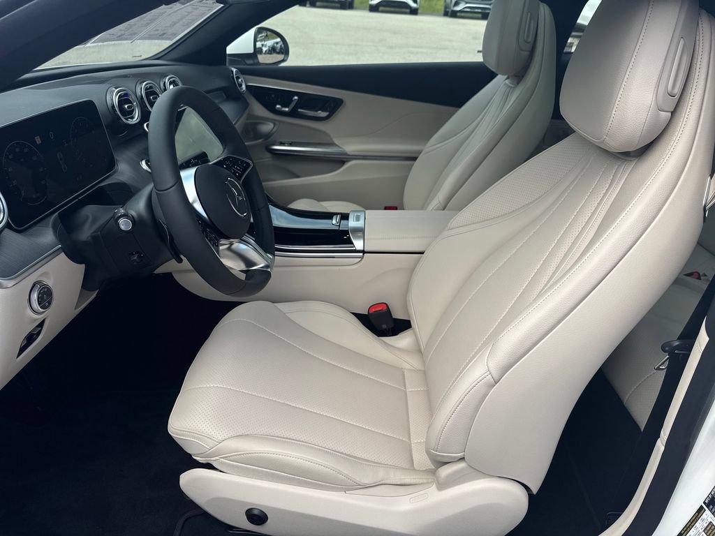 Certified 2026 Mercedes-Benz CLE 300 4MATIC Coupe image 10