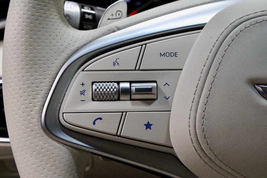 Used 2025 Genesis Electrified GV70 Advanced image 28
