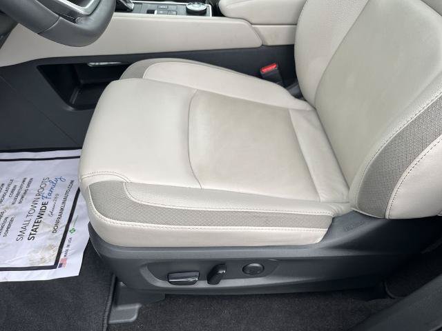 Certified 2023 Nissan Pathfinder SL w/ SL Premium Package AWD/4WD image 12