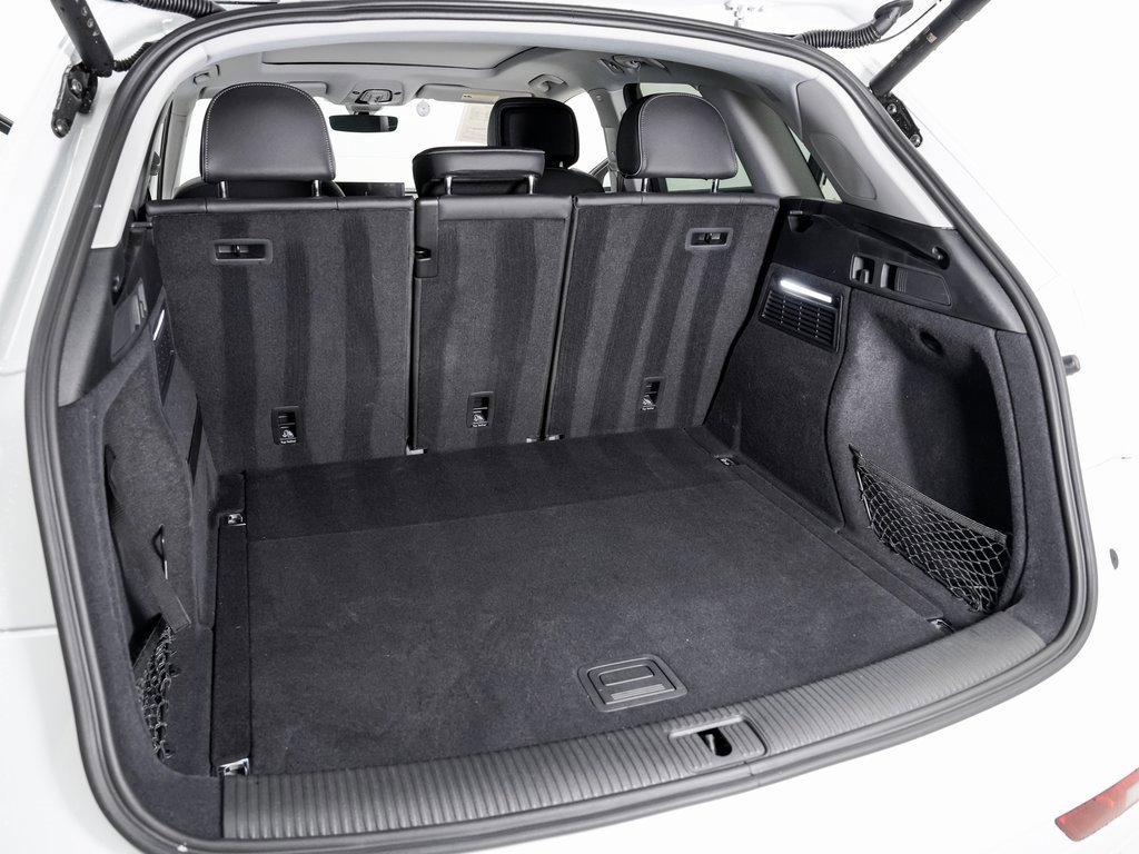 Certified 2025 Audi Q5 2.0T Premium Plus w/ Premium Plus Package image 24