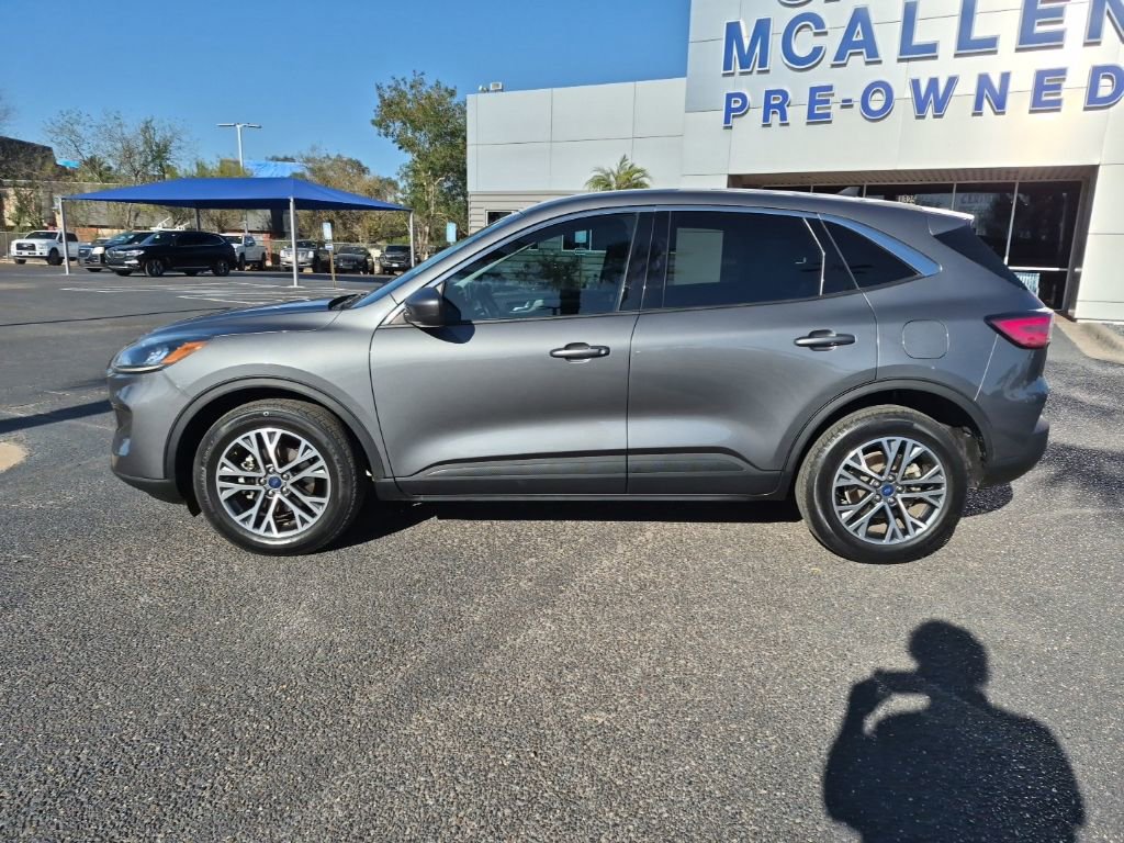 Used 2022 Ford Escape SEL AWD/4WD image 2