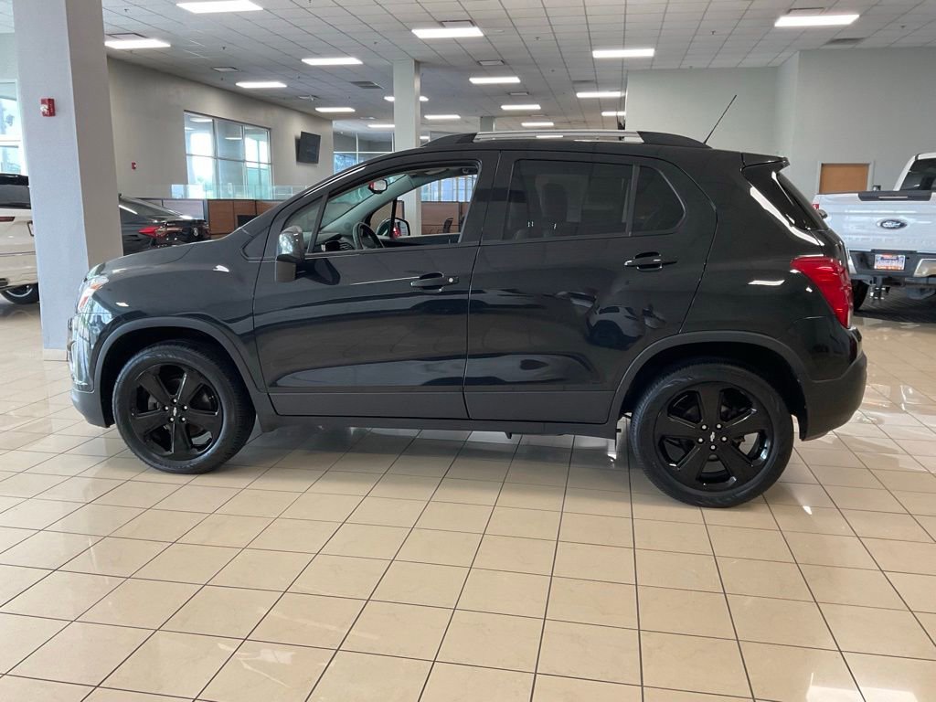 Used 2016 Chevrolet Trax LTZ w/ Midnight Edition AWD/4WD image 5