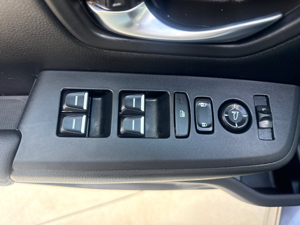 Certified 2024 Honda Pilot Touring image 15