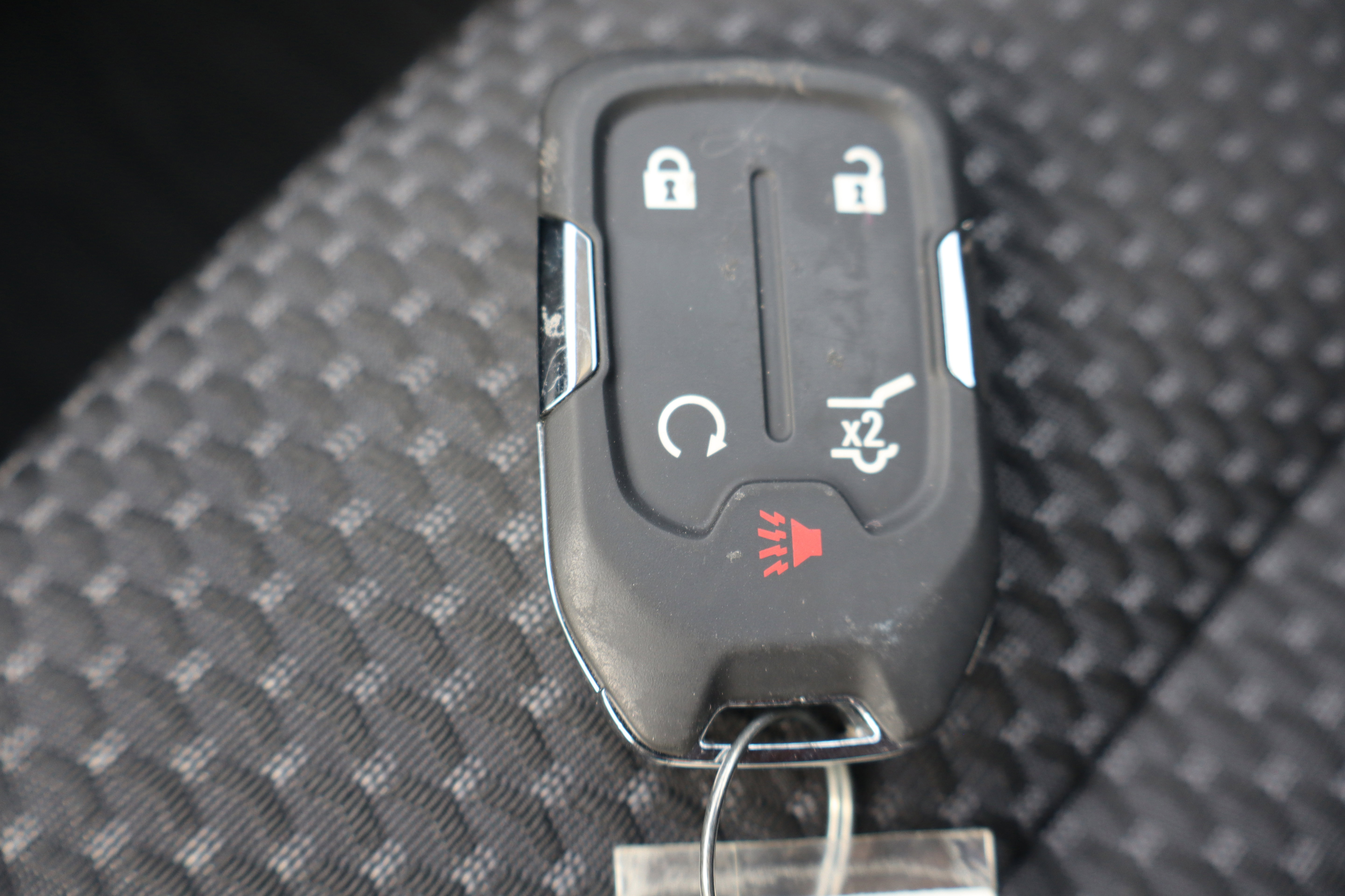 Used 2023 GMC Acadia SLE w/ Driver Convenience Package image 33