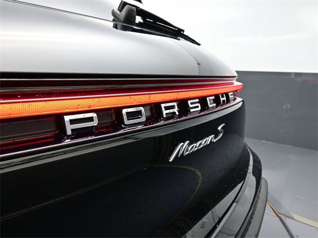 Used 2023 Porsche Macan S image 20