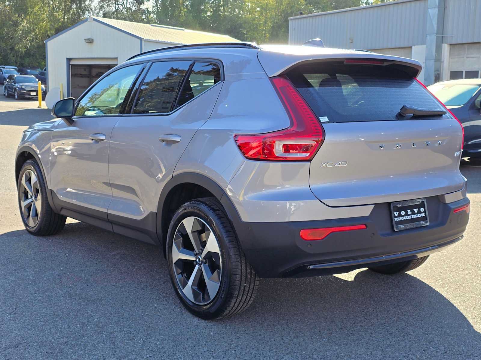 New 2026 Volvo XC40 B5 Plus w/ Protection Package Premier AWD/4WD image 13