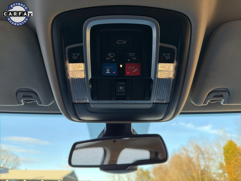 Used 2024 RAM 3500 Laramie image 37