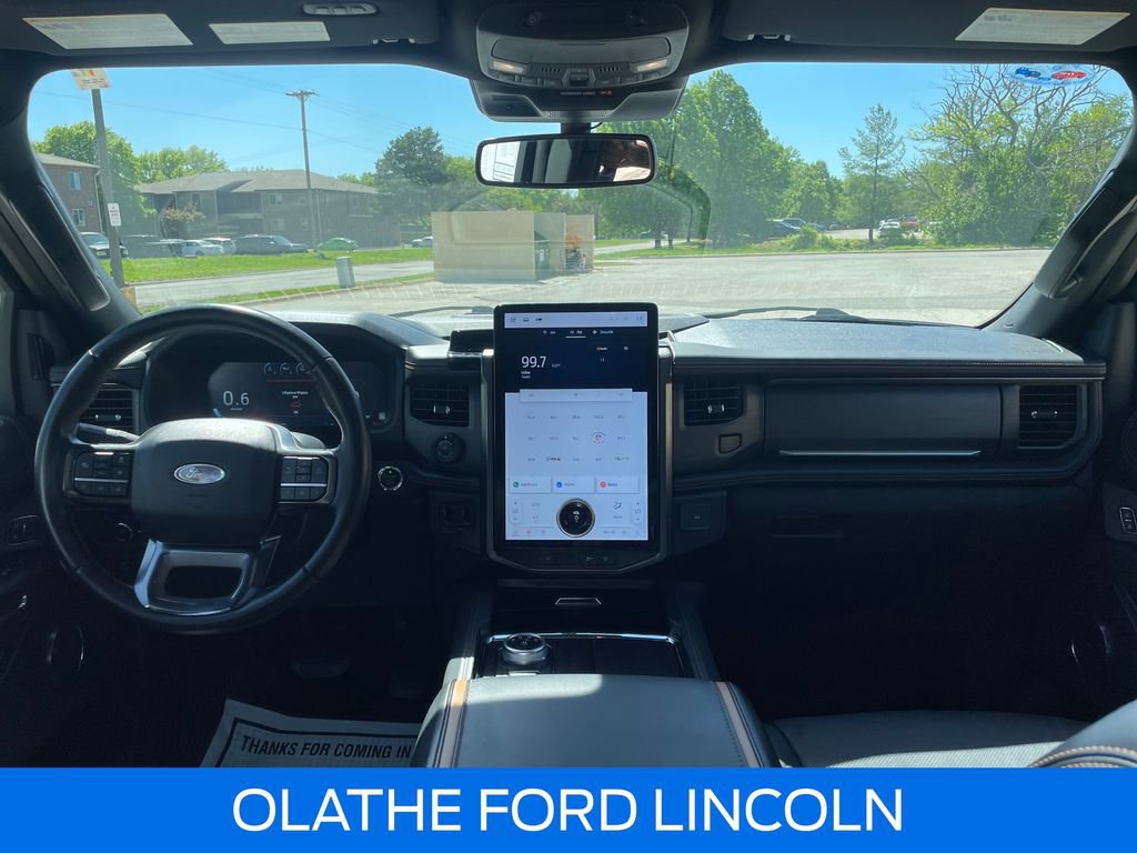 Used 2024 Ford Expedition Max Platinum AWD/4WD image 14