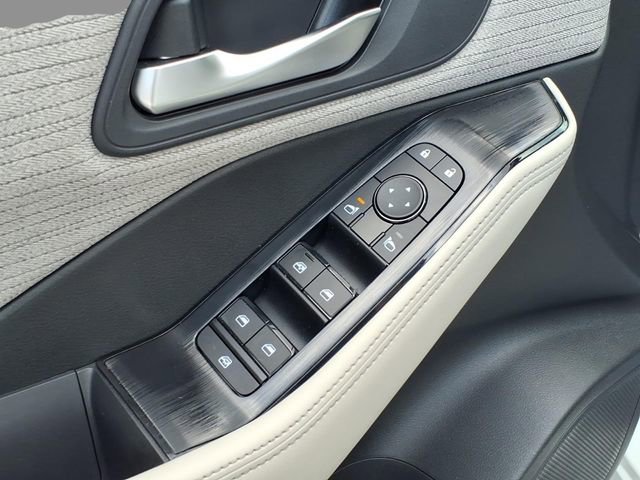 Certified 2023 Nissan Rogue SV AWD/4WD image 18