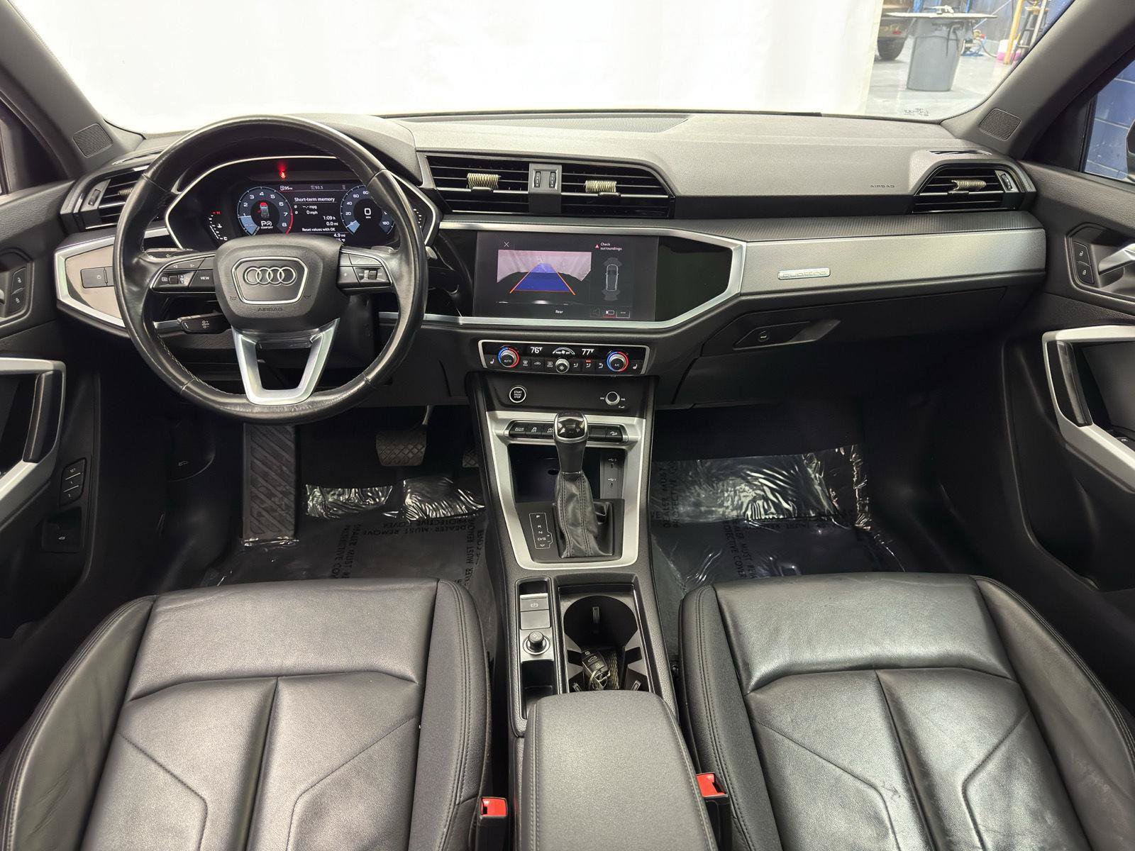 Used 2022 Audi Q3 2.0T Premium w/ Convenience Package AWD/4WD image 26
