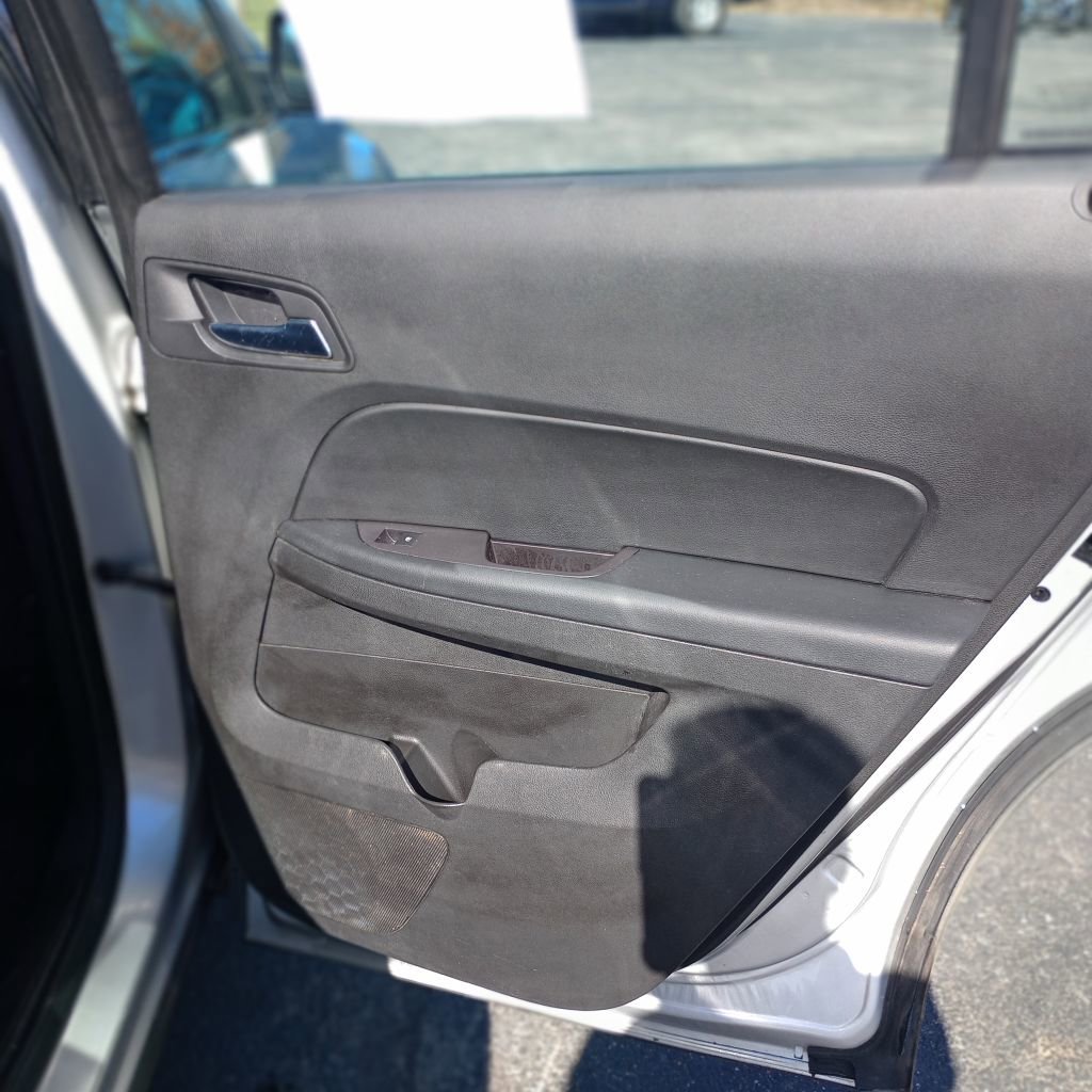 Used 2017 Chevrolet Equinox LS image 18