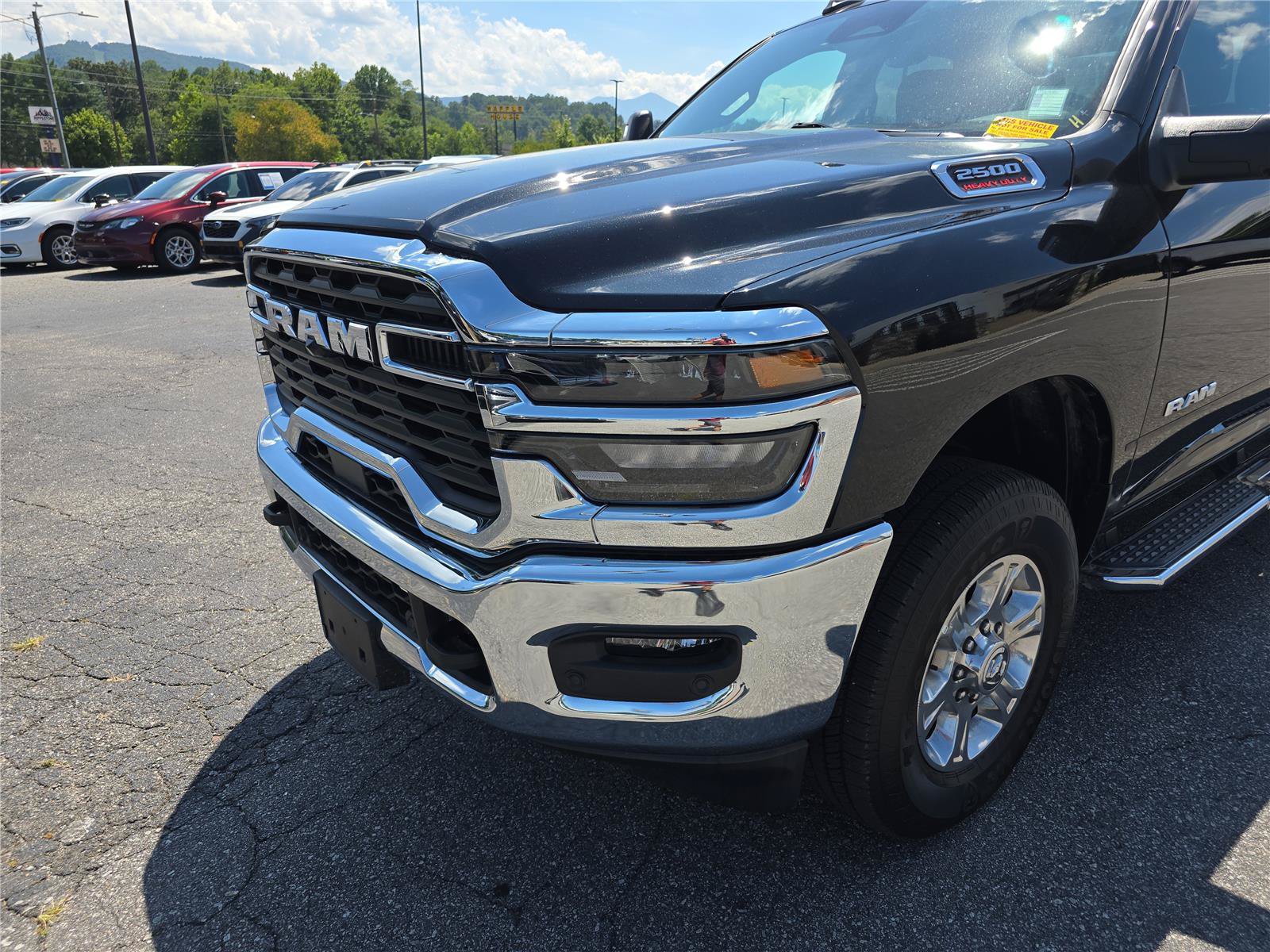 Used 2026 RAM 2500 Big Horn AWD/4WD image 9