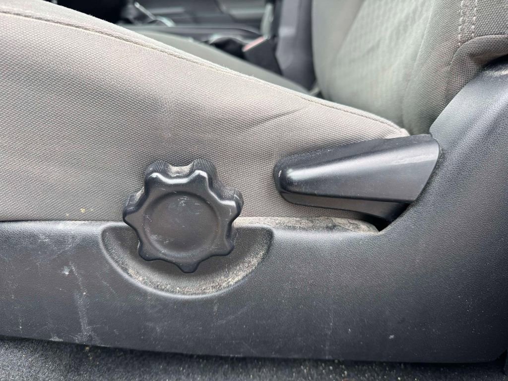 Used 2021 Toyota Tacoma SR image 13