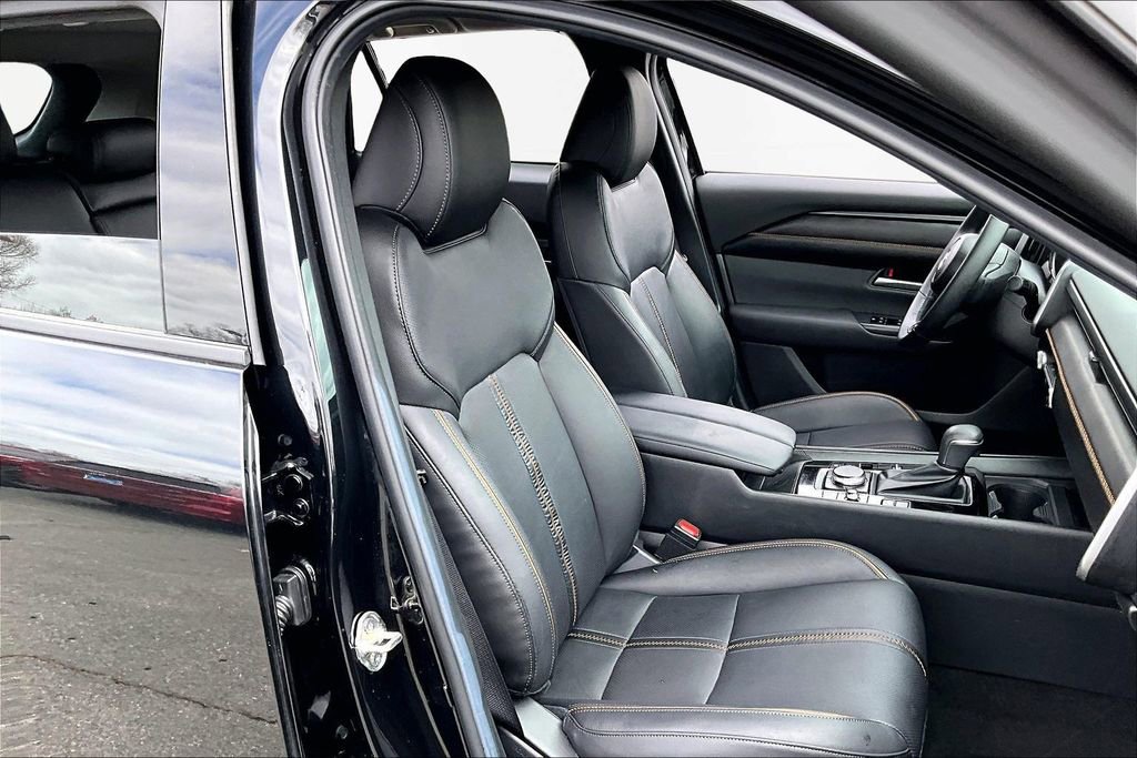 Used 2025 MAZDA CX-50 AWD 2.5 Hybrid w/ Weather Package image 23