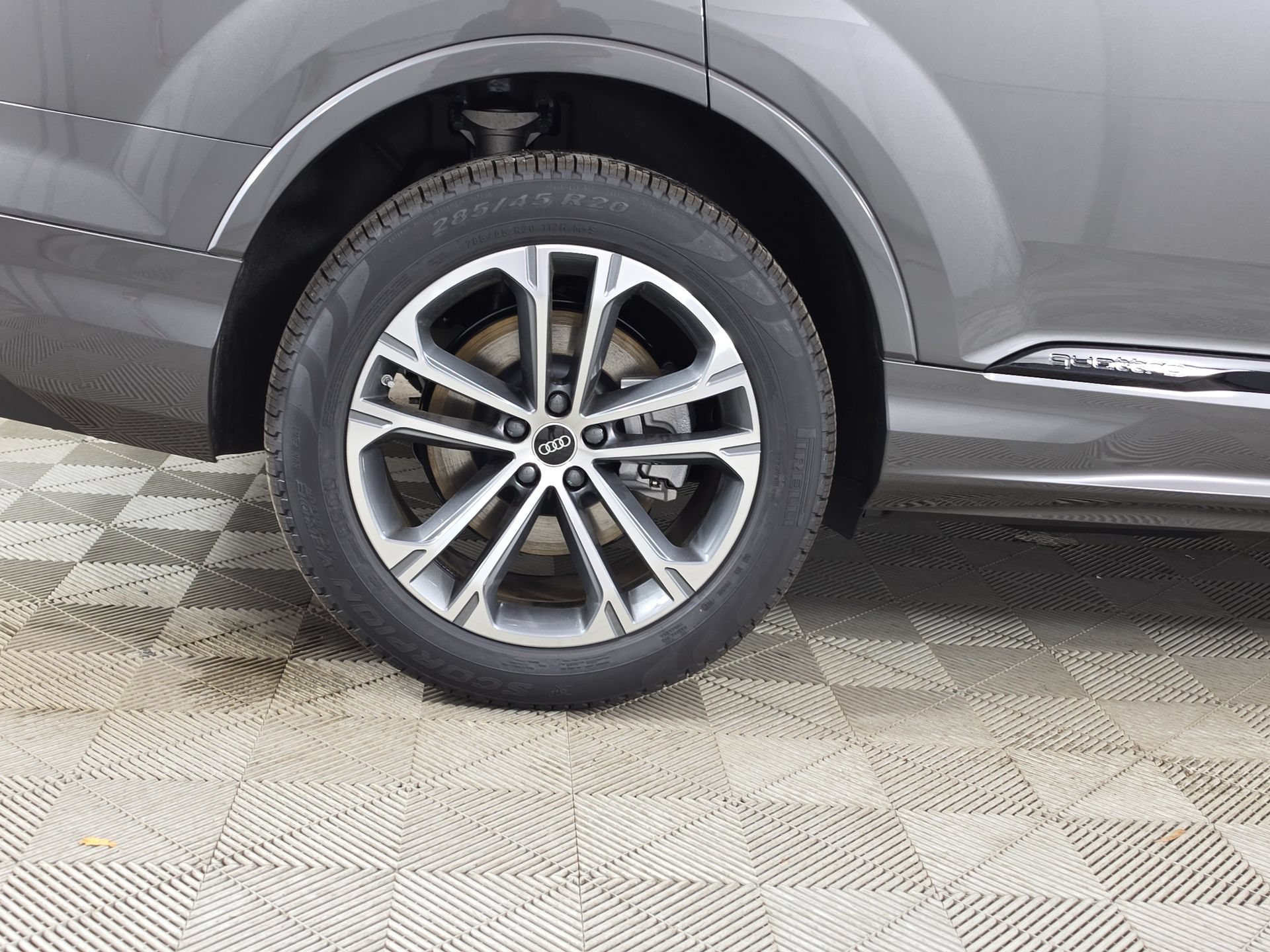 New 2026 Audi Q7 2.0T Premium AWD/4WD image 9