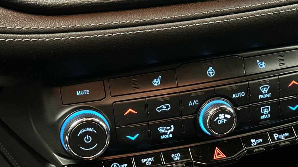 Used 2021 Dodge Durango GT image 22