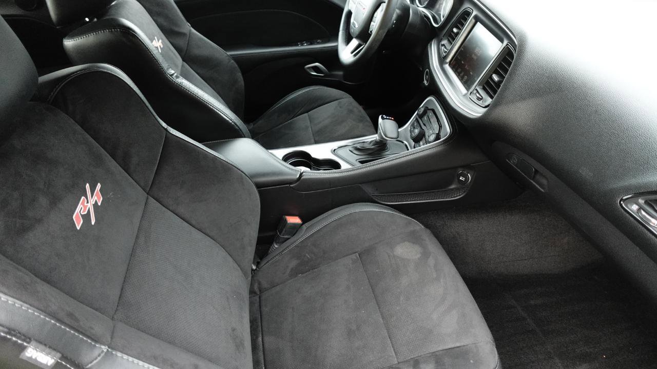 Used 2015 Dodge Challenger R/T Plus image 11