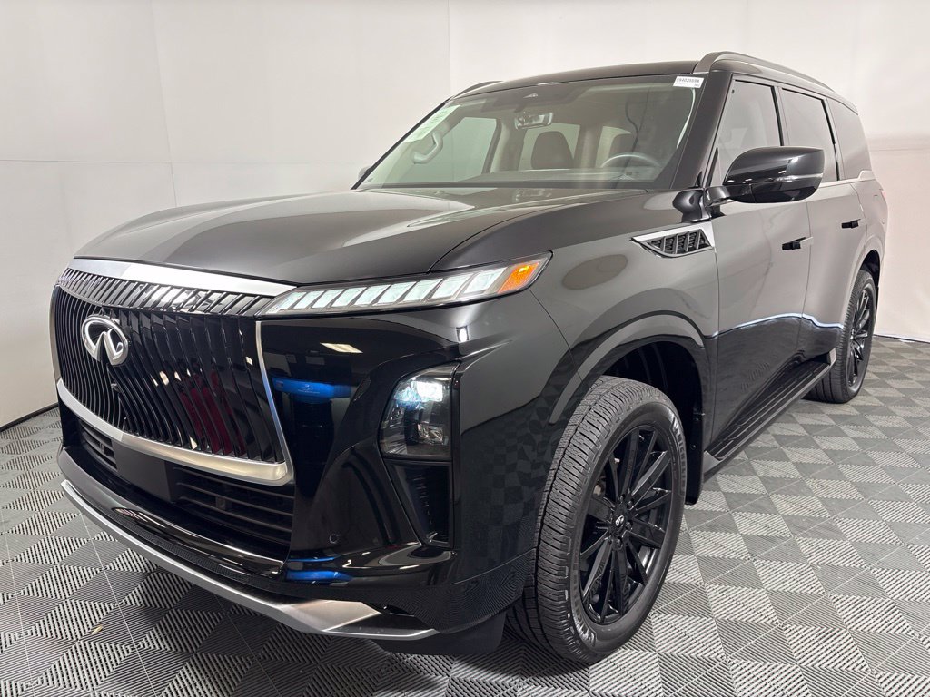 Used 2025 INFINITI QX80 Pure AWD/4WD image 2