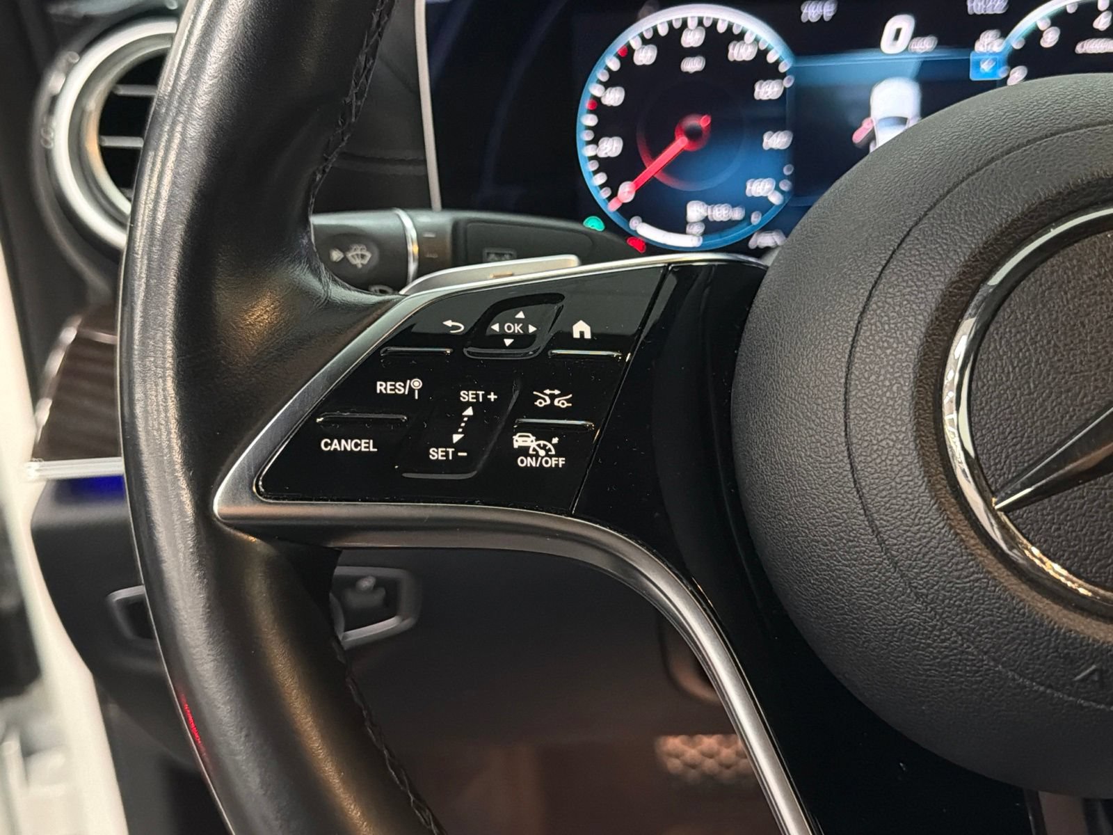 Used 2022 Mercedes-Benz E 450 4MATIC Sedan image 28