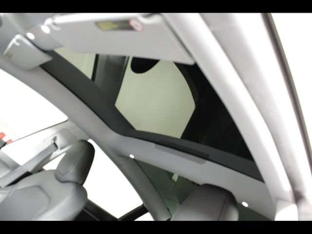 Used 2025 Tesla Model 3 Long Range AWD/4WD image 28