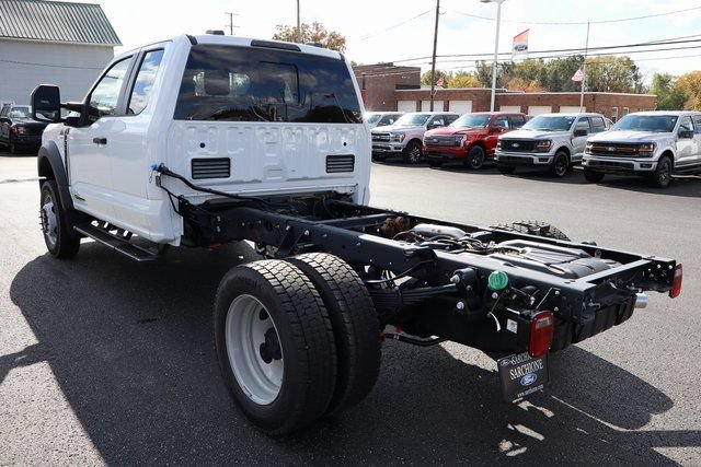 New 2026 Ford F550 4x4 Supercab Super Duty image 16