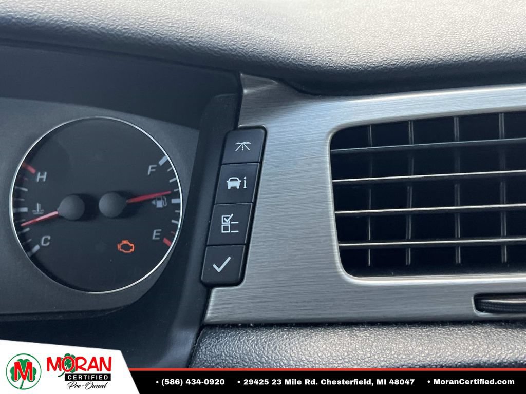 Used 2008 Chevrolet Impala LT w/ Luxury Edition Package FWD image 25