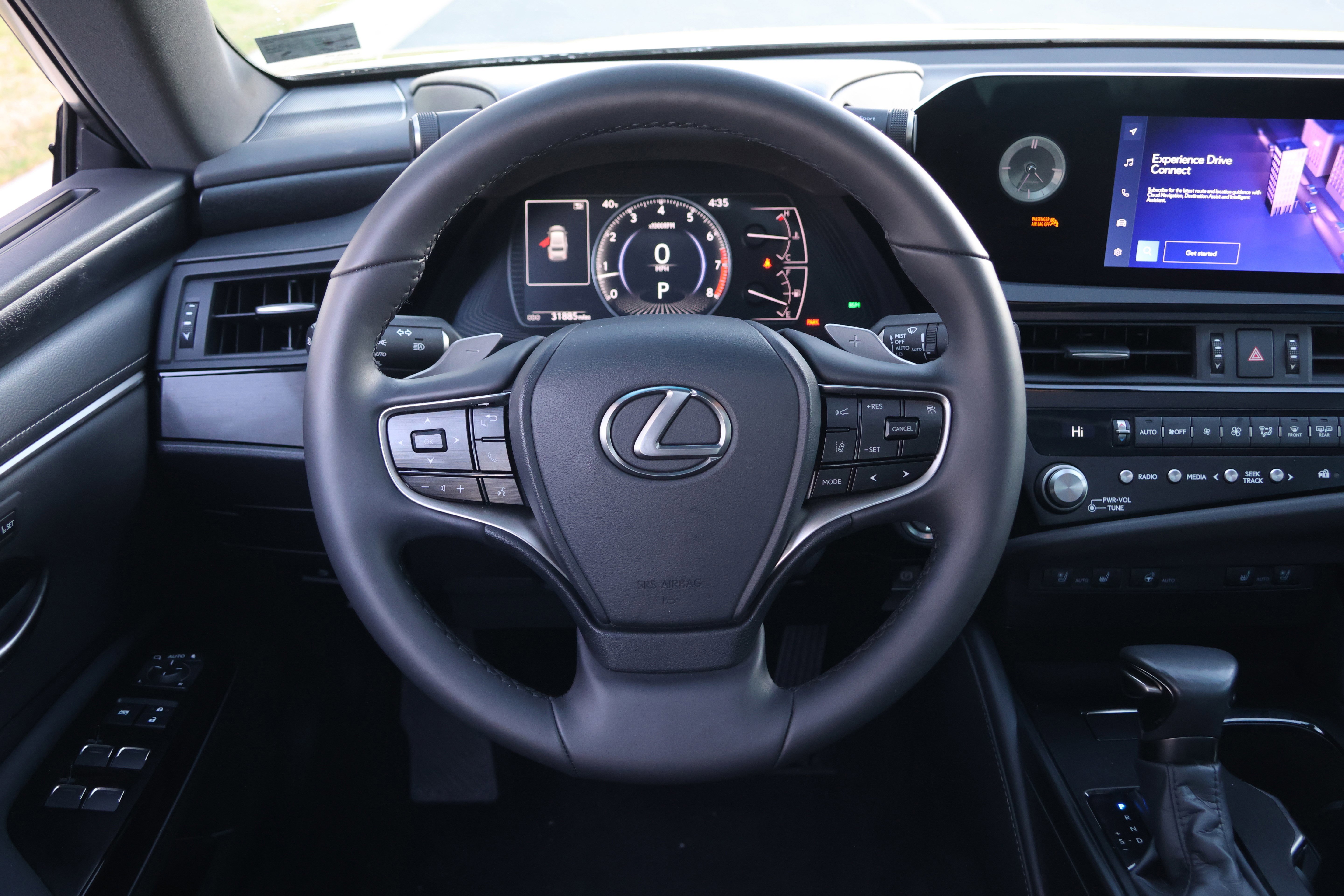 Used 2024 Lexus ES 350 350 w/ Premium Package image 16