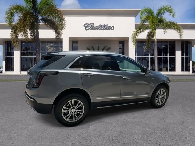 Certified 2023 Cadillac XT5 Premium Luxury w/ LPO, Floor Liner Package FWD image 15