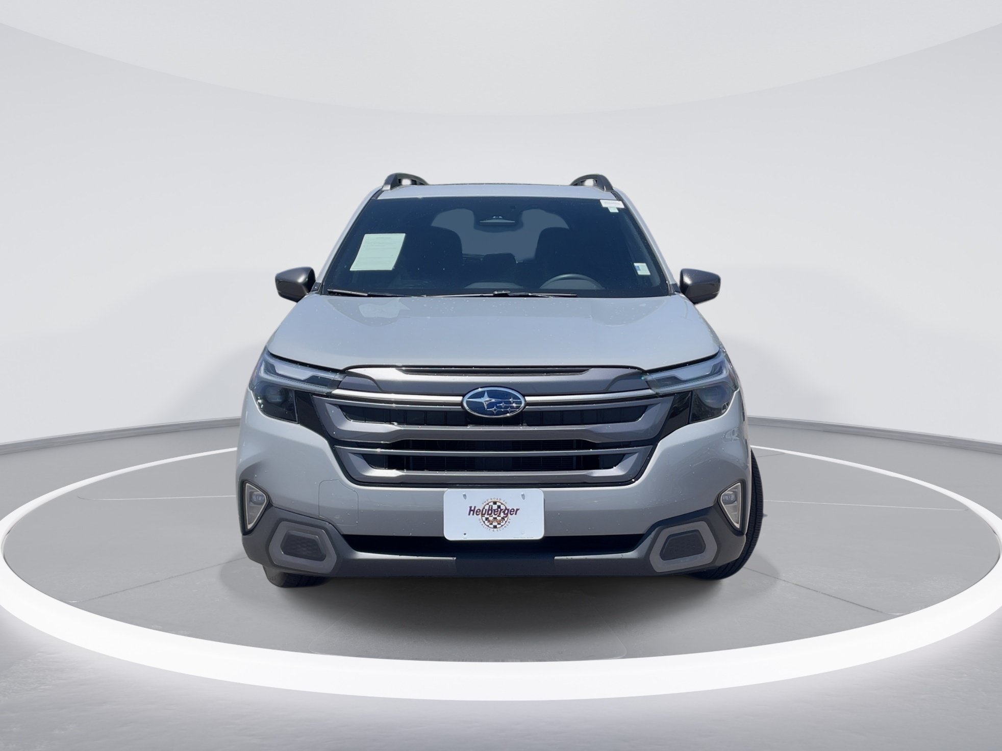 Used 2025 Subaru Forester Limited AWD/4WD image 2