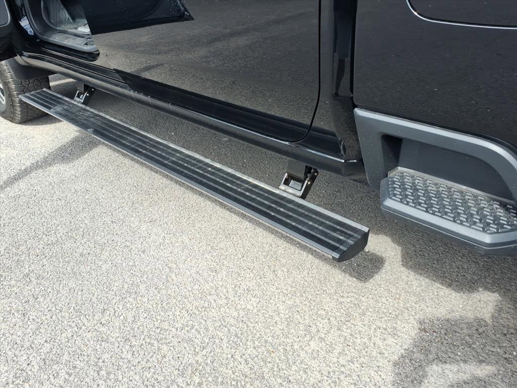 New 2026 GMC Sierra 2500 Denali Ultimate image 18