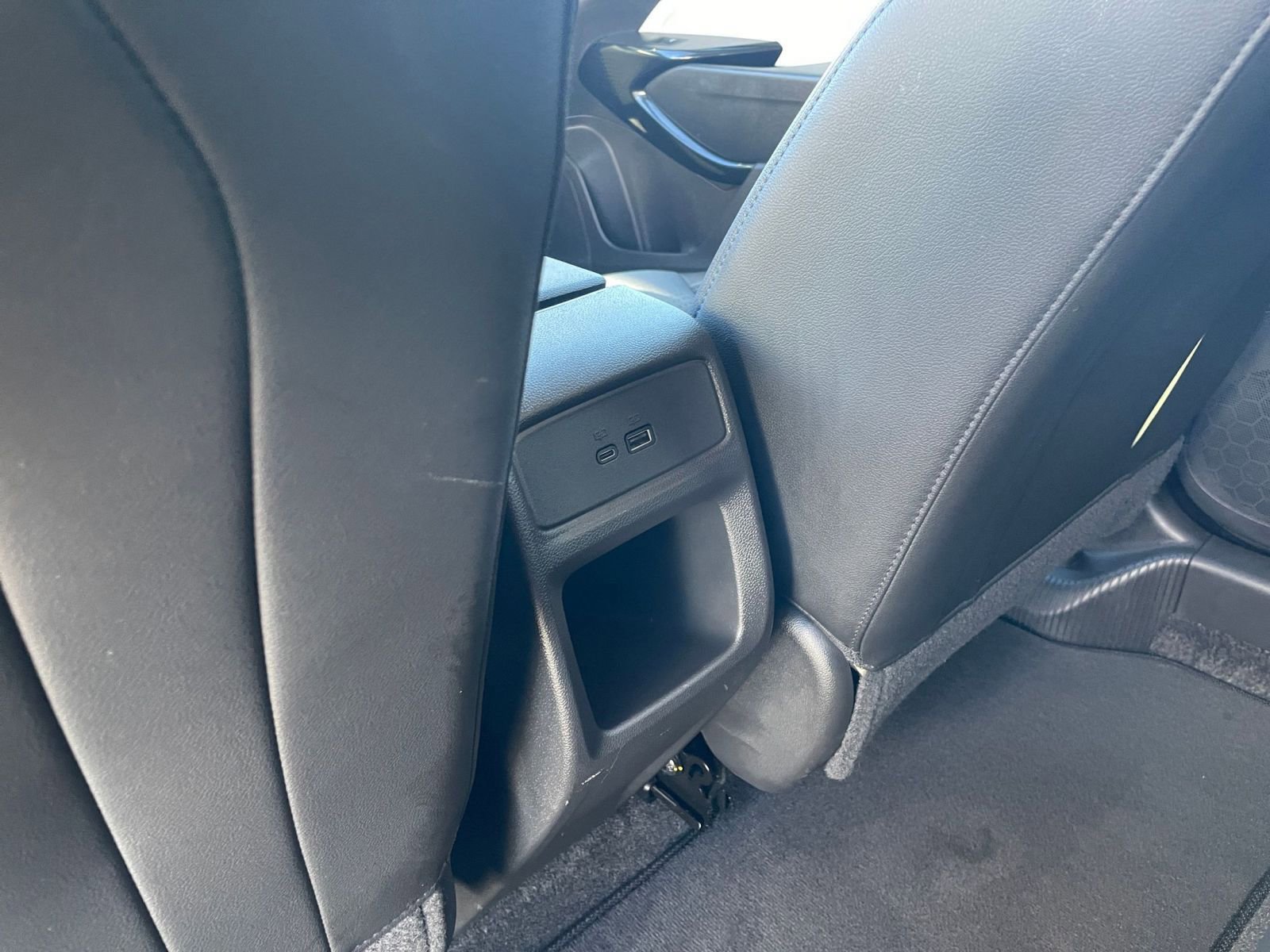 Used 2025 Chevrolet Trax LT image 23