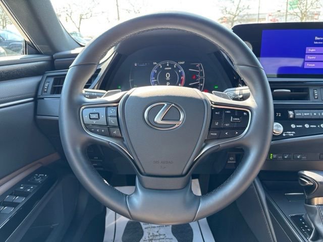 Used 2025 Lexus ES 350 w/ Premium Package image 14