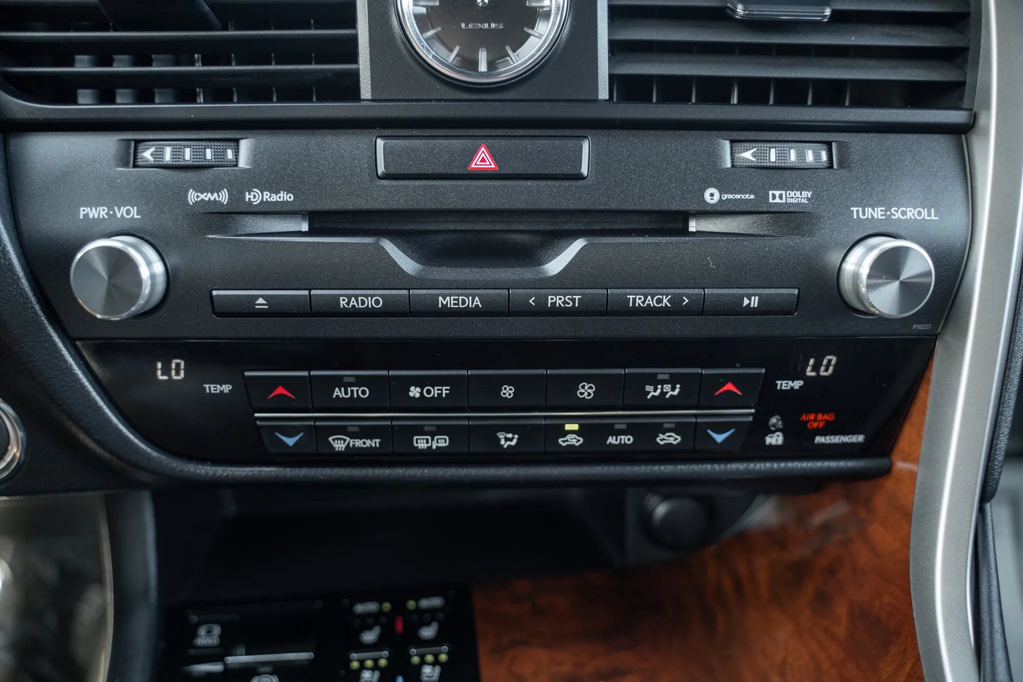 Used 2016 Lexus RX 350 AWD w/ Premium Package image 28