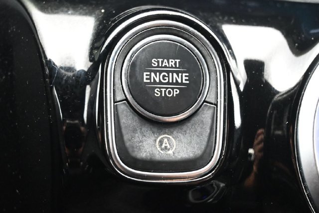 Used 2022 Mercedes-Benz A 220 4MATIC image 25