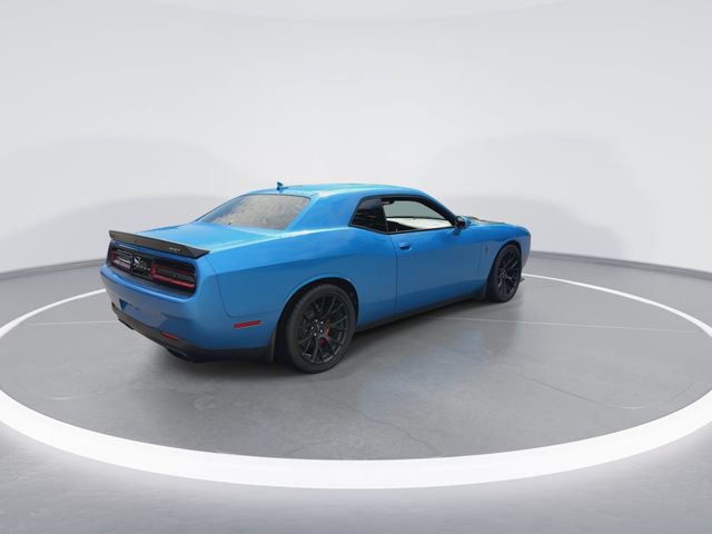 Used 2015 Dodge Challenger SRT Hellcat RWD image 8