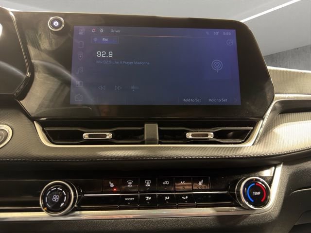 Used 2025 Chevrolet Equinox LT image 16