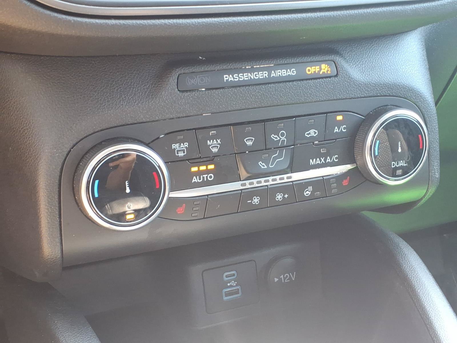 Used 2023 Ford Escape Active AWD/4WD image 9