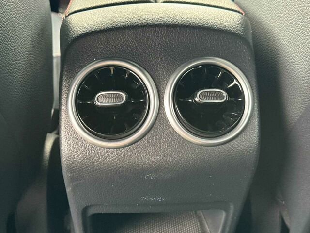 Used 2025 Mercedes-Benz GLA 250 GLA 250 4D Sport Utility 4MATI image 16