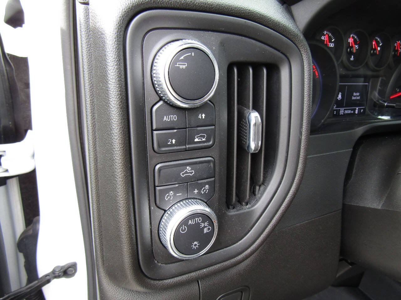 Used 2024 GMC Sierra 1500 Pro w/ Graphite Edition AWD/4WD image 20