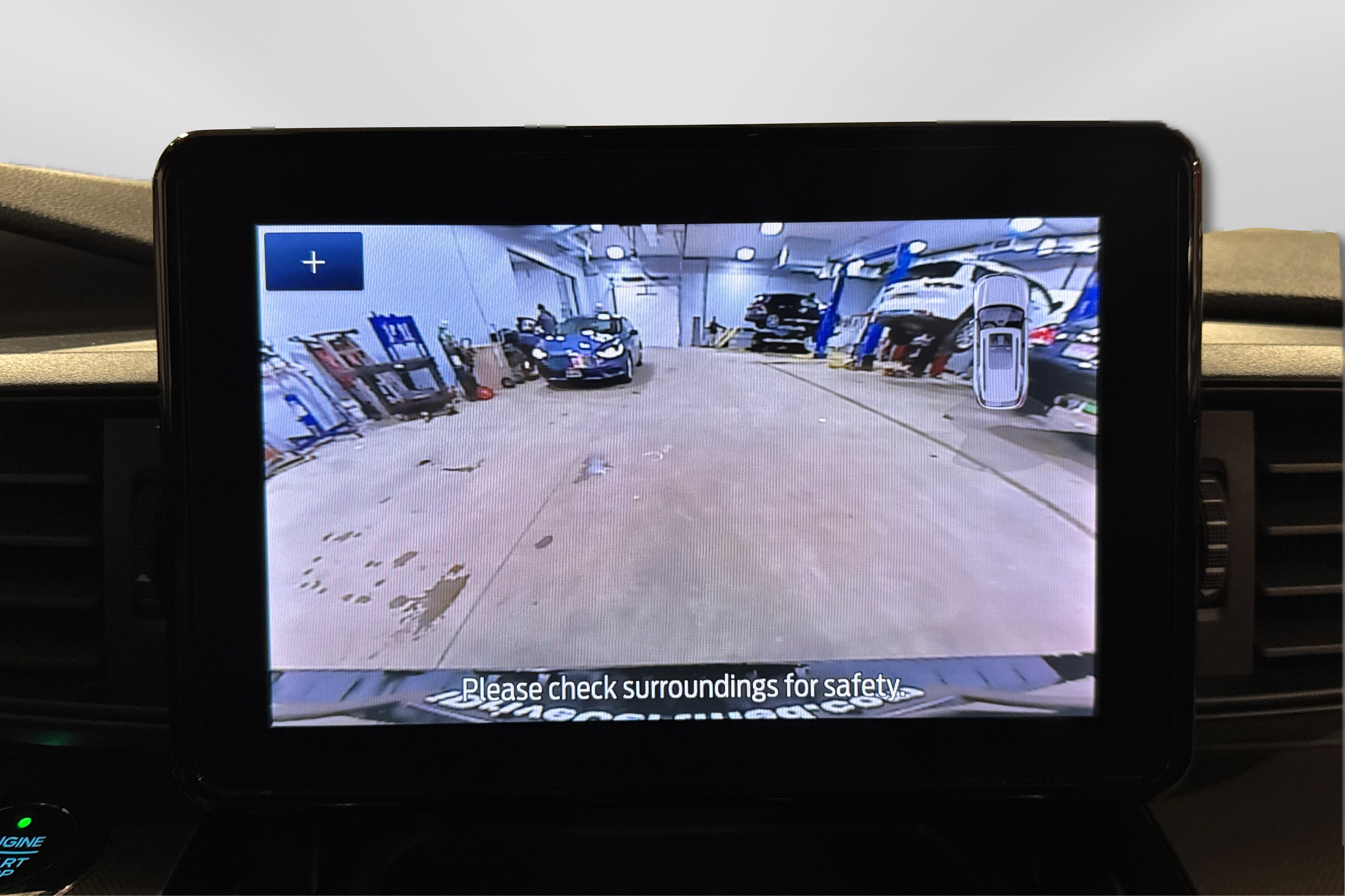 Used 2020 Ford Explorer XLT w/ Comfort Package AWD/4WD image 28