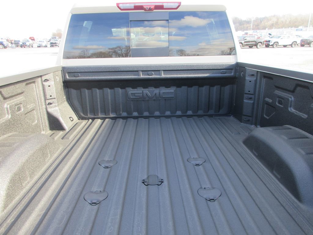 New 2026 GMC Sierra 3500 AT4 w/ AT4 Premium Plus Package AWD/4WD image 7