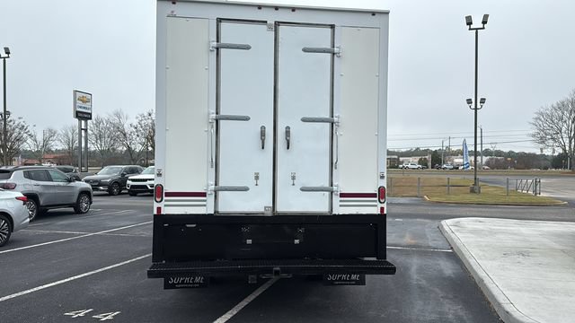 Used 2018 RAM 3500 Tradesman w/ Chrome Appearance Group RWD image 7