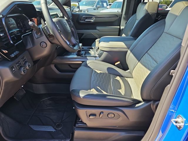 Used 2025 Chevrolet Silverado 1500 ZR2 w/ Technology Package image 20