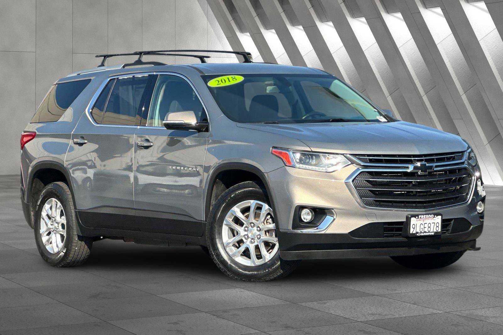 Used 2018 Chevrolet Traverse LT